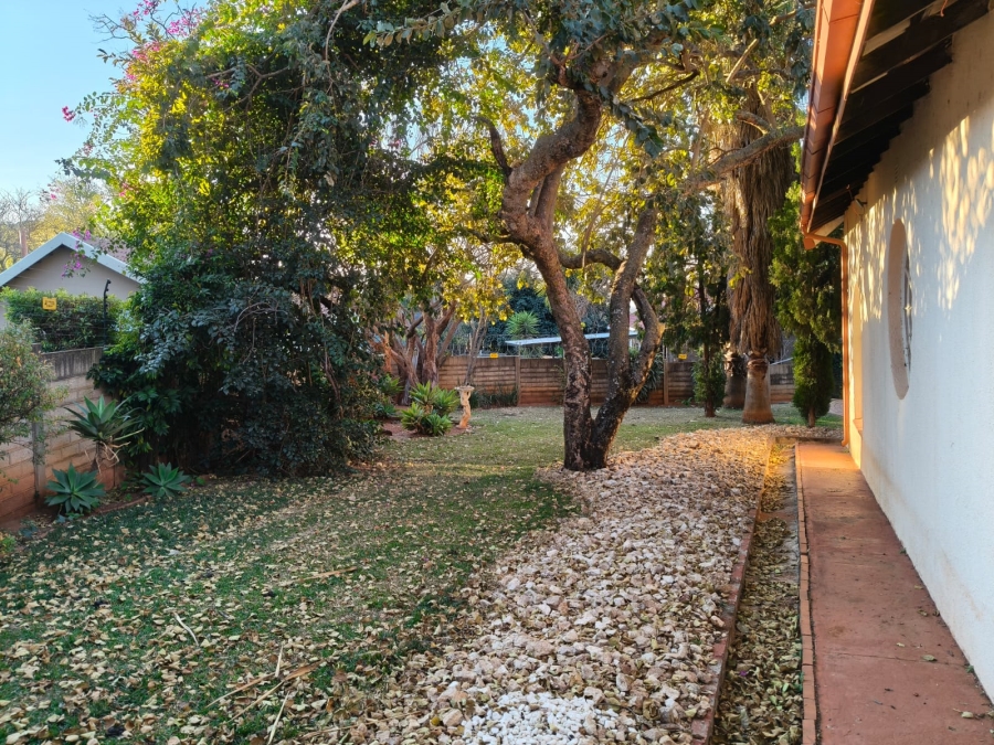 To Let 3 Bedroom Property for Rent in Safari Gardens North West